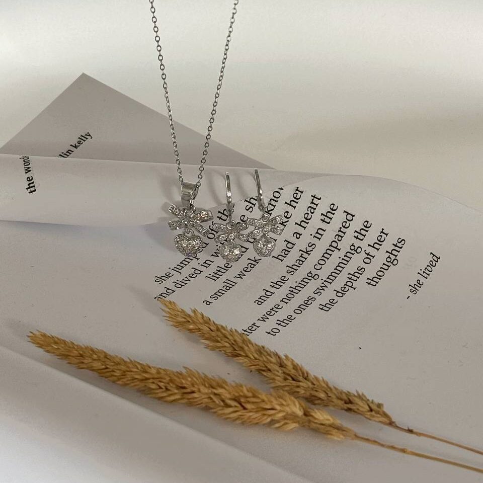 نیم ست جواهری پاپیون عشق